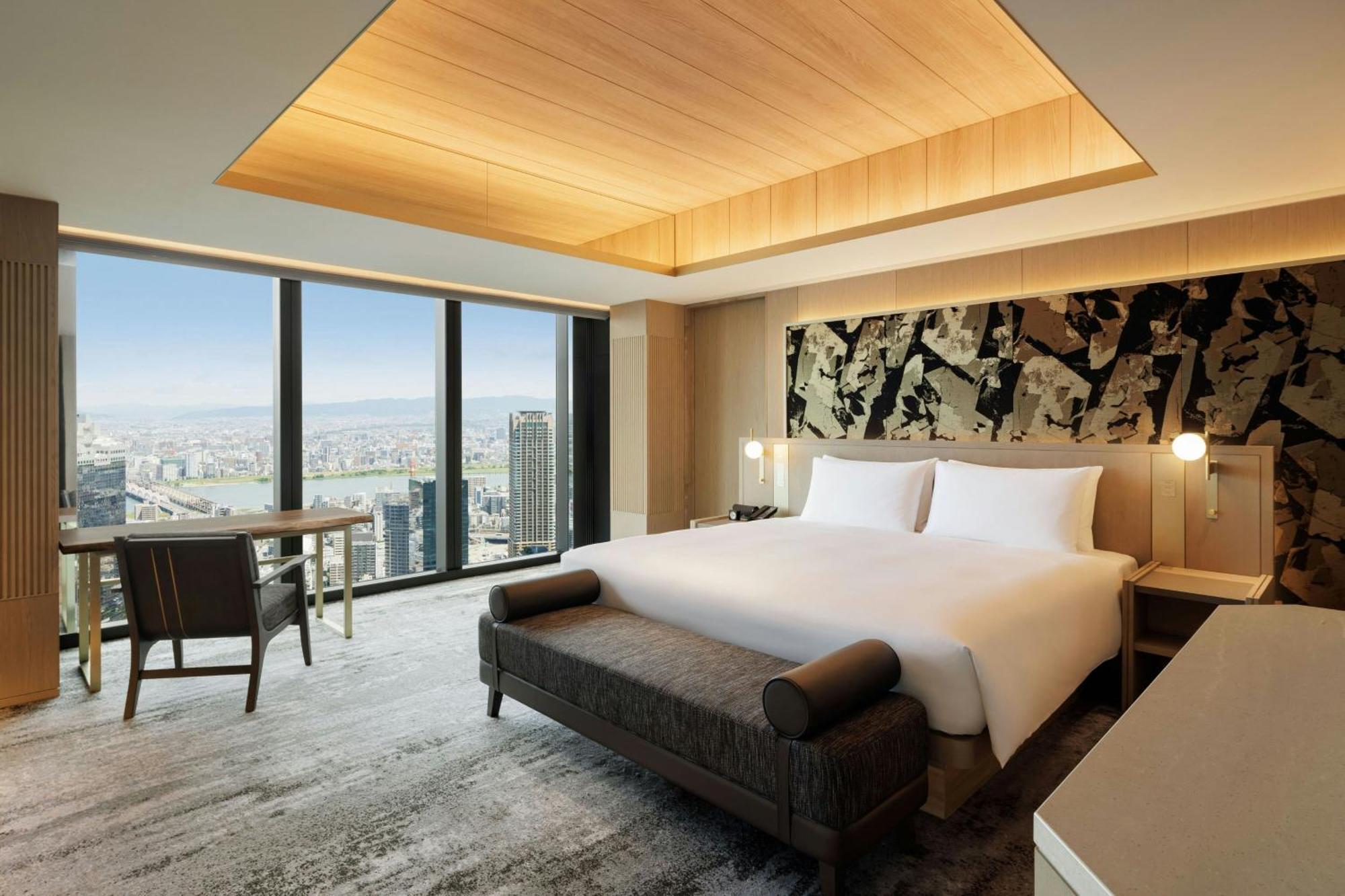The Osaka Station Hotel, Autograph Collection Extérieur photo