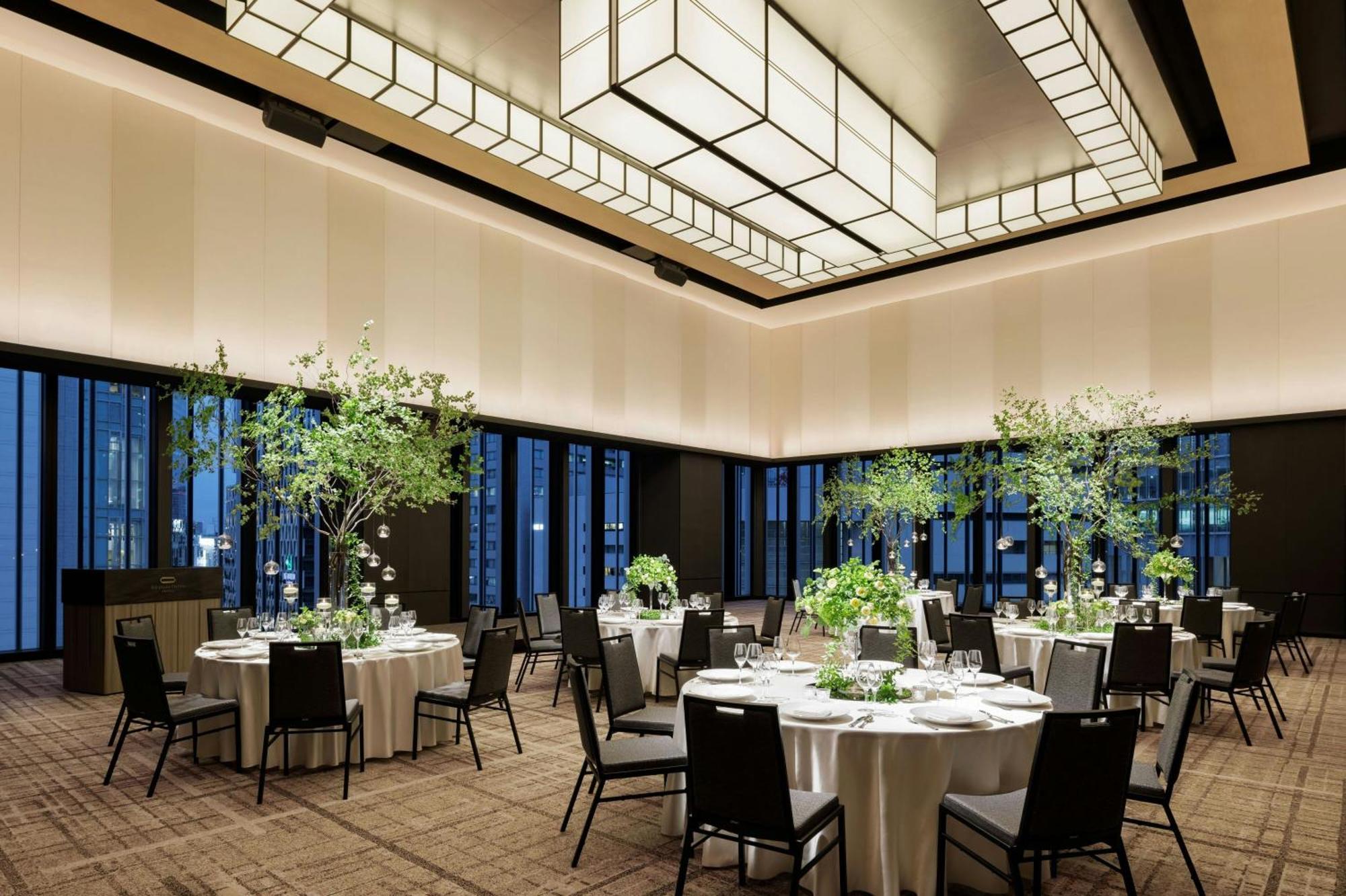 The Osaka Station Hotel, Autograph Collection Extérieur photo