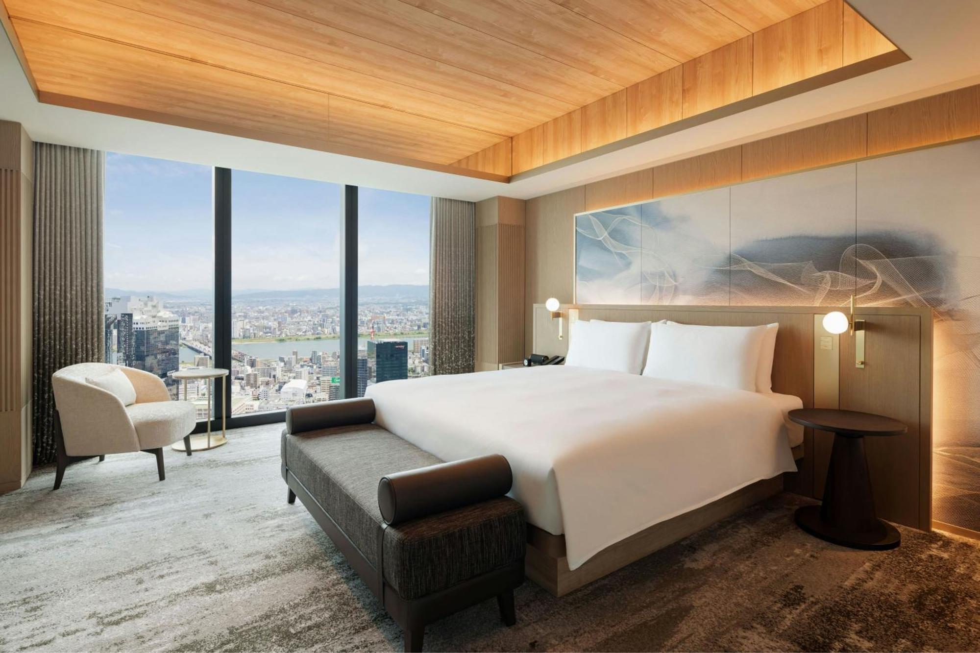 The Osaka Station Hotel, Autograph Collection Extérieur photo