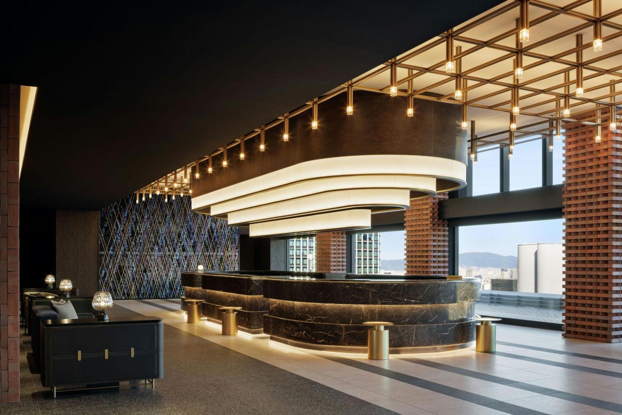 The Osaka Station Hotel, Autograph Collection Extérieur photo