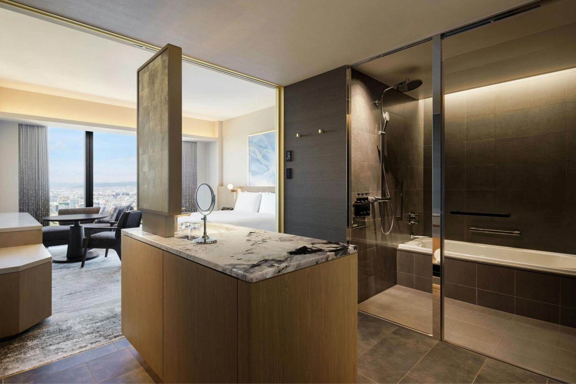 The Osaka Station Hotel, Autograph Collection Extérieur photo